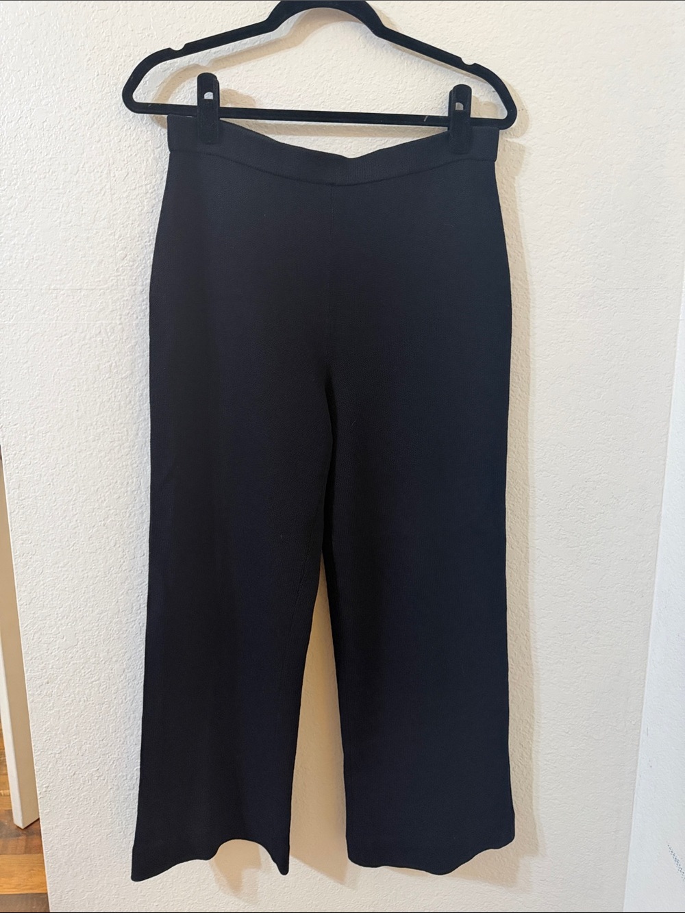 St. JohnWomen's Black Knit Wide-Leg Pants with Clean Waistband